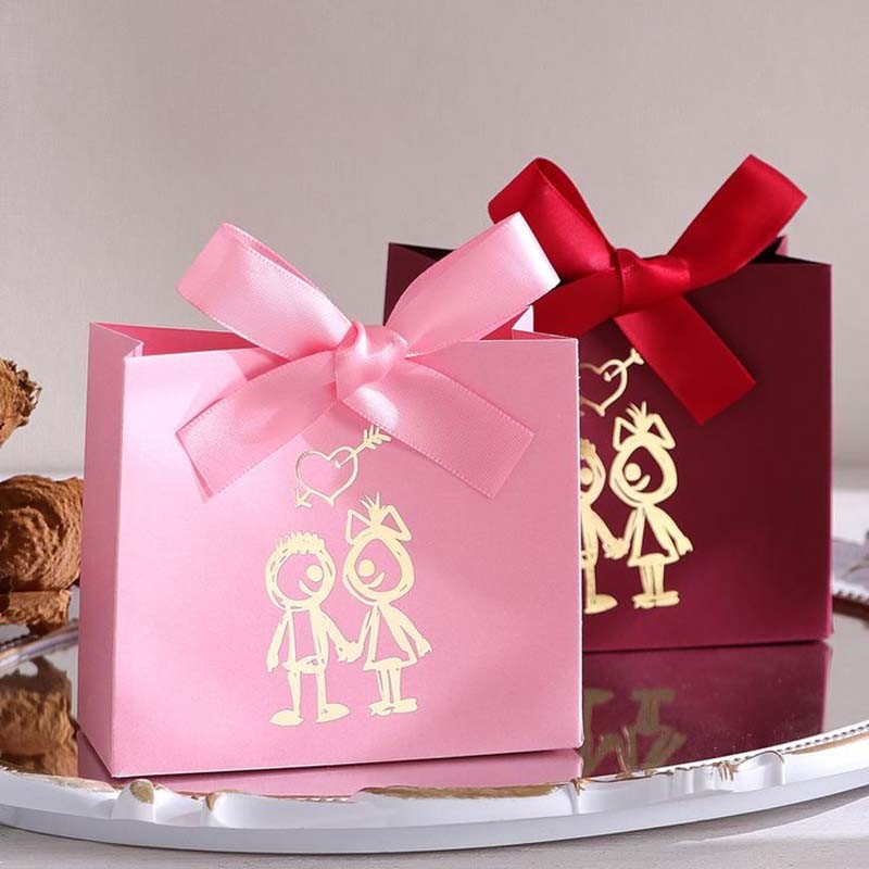 Costume paper Lash packaging bags with ribbon handle lip oil gift bag with ribbon bow, shopping gift bags for makeup