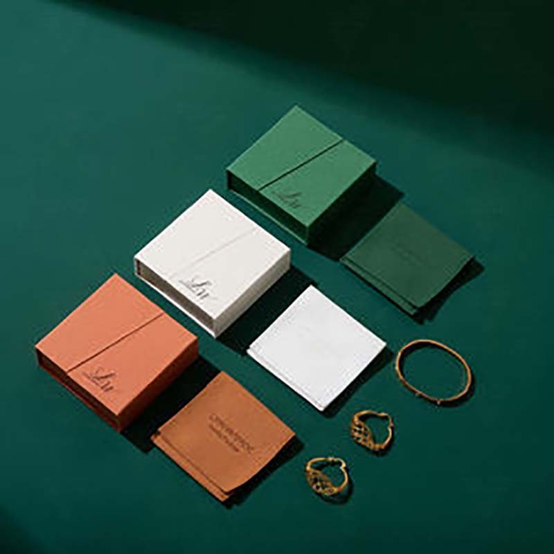 Free Sample Jewelry Box Sustainable and Elegant Paperboard Box for Necklaces Ring and High End Jewelry Storage